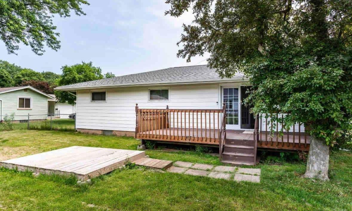 Enjoyable Home By Airport And Downtown Rochester Exterior photo